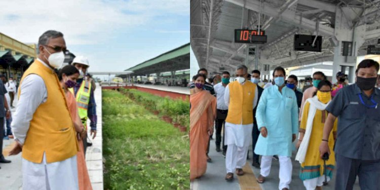 सीएम त्रिवेन्द्र ने किया ऋषिकेश-कर्णप्रयाग रेलवे लाइन के ऋषिकेश रेलवे स्टेशन का निरीक्षण
