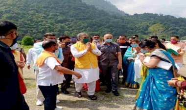 पिथौरागढ़: आपदा प्रभावितों को  मकान की लागत से अधिक धन दिया जाएगा: सीएम त्रिवेन्द्र