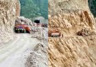 पिथौरागढ़: ऑलवैदर रोड में कैंटर पर गिरा पहाड़ी का मलबा, ड्राइवर, क्लीनर की मौत