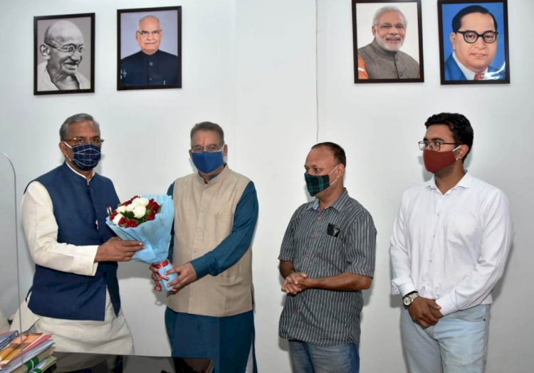मोटर मार्ग निर्माण में वन भूमि की आपत्तियों को निस्तारित करने पर सीएम आभार व्यक्त किया