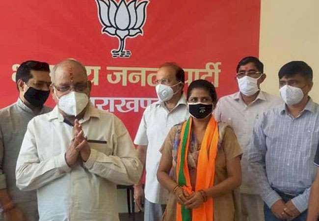 तीन तलाक प्रकरण में प्रथम याचिकाकर्ता शायरा बानो भाजपा में शामिल  