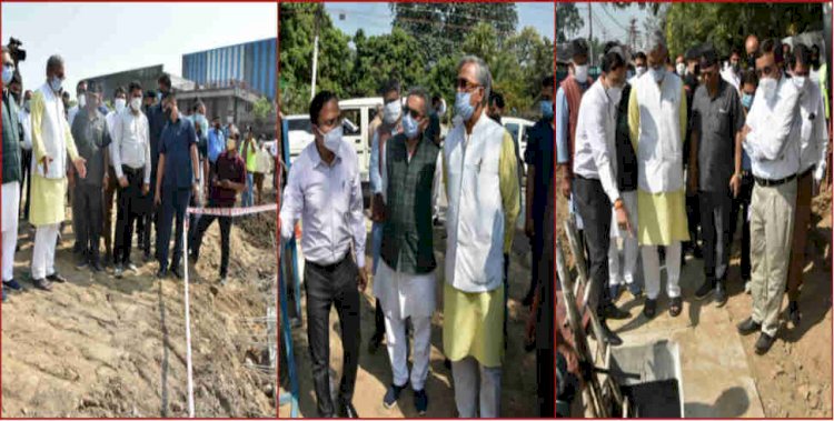 देहरादून: सीएम ने किया स्मार्ट सिटी के तहत चल रहे कार्यों का स्थलीय निरीक्षण
