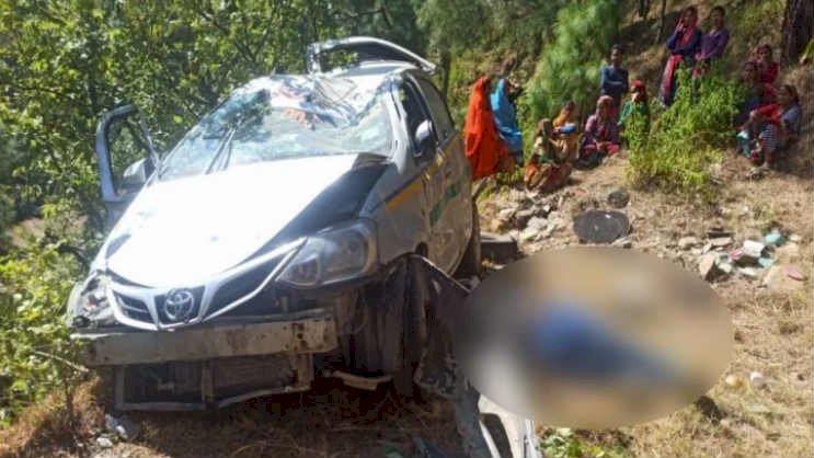 चंपावत: खाई में गिरी कार, वाहन स्वामी की मौत, दो घायल