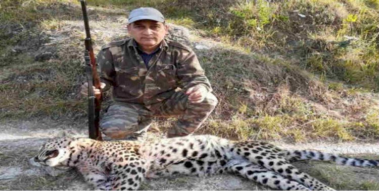 पिथौरागढ़: आदमखोर गुलदार को प्रसिद्ध शिकारी जॉय हुकील ने किया ढेर