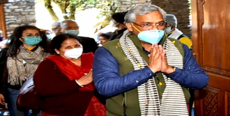 कोरोना संक्रमण से स्वस्थ होकर देहरादून लौटे सीएम त्रिवेन्द्र