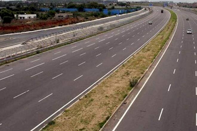 योगी सरकार के बजट से मिलेगी एक्सप्रेसवे प्रोजेक्ट्स को और रफ्तार