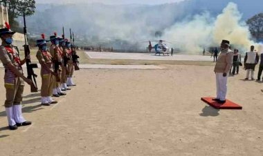 मदन कौशिक को गार्ड ऑफ ऑनर देने पर बवाल