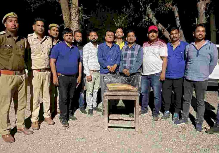 एक करोड़ के हाथी दांत के साथ तस्कर गिरफ्तार, वन मंत्री ने किया फॉरेस्ट गार्ड को सस्पेंड