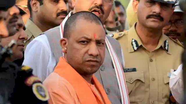 मुख्‍तार मामले को लेकर अधिकारियों की सीएम योगी के साथ एक हाई लेवल मीटिंग