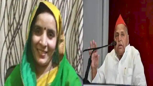 सपा संस्थापक मुलायम की भतीजी ने बीजेपी की ओर से भरा जिला पंचायत सदस्य का पर्चा