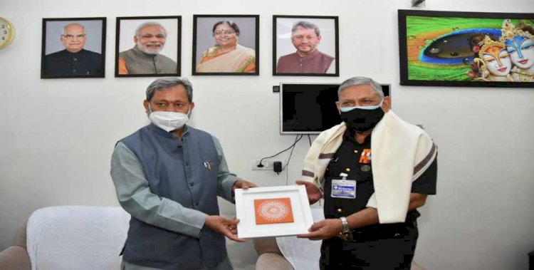 जरूरत पड़ी तो सेना अस्पतालों में भी होगा लोगों का इलाज, सीडीएस रावत ने दिया भरोसा