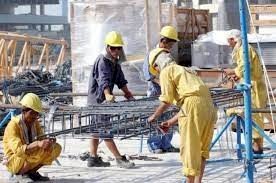 रोजगार की निरंतरता बनाए रखने की कोशिश कर रही है योगी सरकार