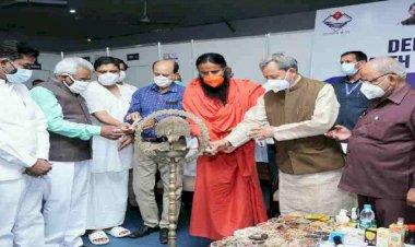 राहत की खबर:सीएम तीरथ और स्वामी रामदेव ने किया 140 बेड के कोविड अस्पताल का उद्घाटन