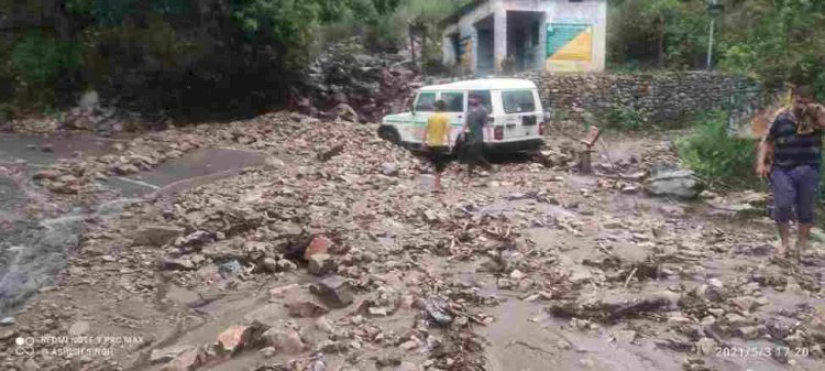 बड़ी खबर:भारी वर्षा से रुद्रप्रयाग में मची तबाही, देखे वीडियो