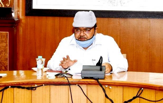 बिग ब्रेकिंग: स्पूतनिक वैक्सीन के 20 लाख डोज का आयात करेगी सरकार: मुख्य सचिव