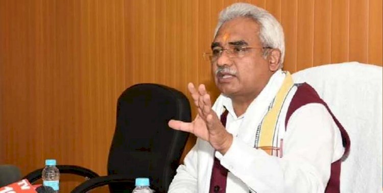 सीएम तीरथ के लिए पांच विधायक सीट छोड़ने को तैयार: मदन कौशिक