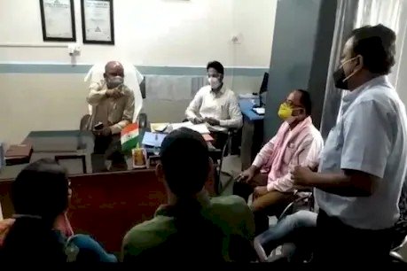 उत्तराखंड: कैबिनेट मंत्री और डॉक्टर की तीखी नोंक झोंक, वीडियो वायरल