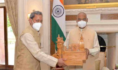 राष्ट्रपति से मिले सीएम तीरथ, स्थिति सामान्य होने पर दिया चारधाम आने का निमंत्रण