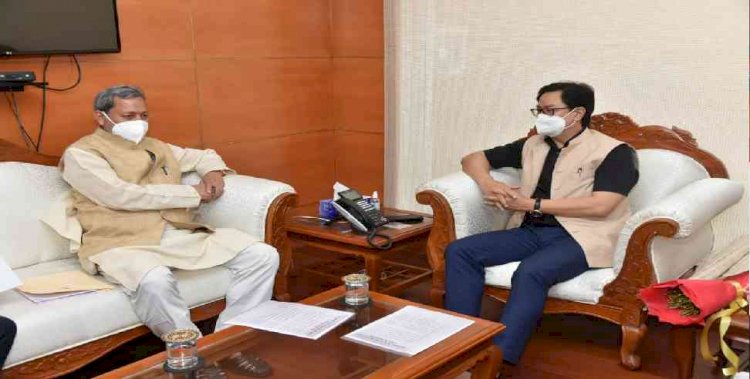 सीएम तीरथ ने  की केन्द्रीय मंत्रियों के साथ मुलाकात, उत्तराखंड के लिए की विभिन्न योजनाओं पर चर्चा