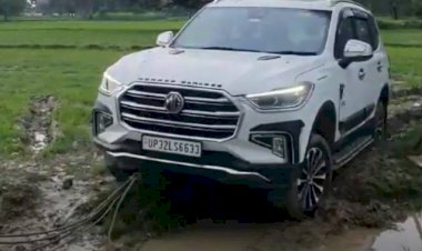 तमाम दावों वाली  महंगी एसयूवी जब कीचड़ वाली सड़क में उतरी तो हालत ये हो गई