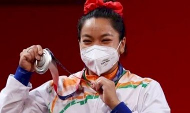 मीराबाई चानू की सफलता पर देश को गर्व : सीएम धामी 