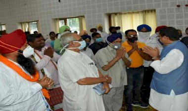 विधायक चीमा के नेतृत्व में सीएम से मिला किसानों का प्रतिनिधिमंडल