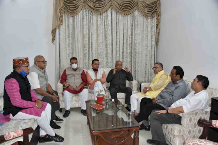 मलिन बस्तियों से वर्ष 2024 तक अतिक्रमण न हटाये जाने का निर्णय पर विधायकों ने की सीएम धामी की सराहना