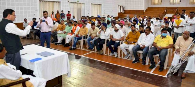 विधायक चीमा के नेतृत्व में सीएम से मिला किसानों का प्रतिनिधिमंडल