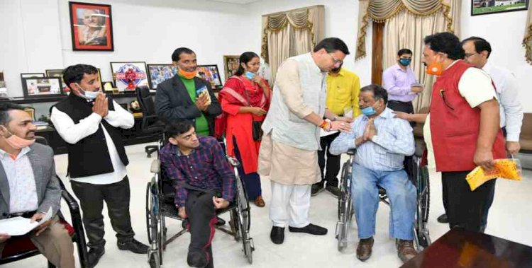 दिव्यांगजनों की मांगों पर विचार कर उचित समाधान निकाला जाएगा: सीएम धामी