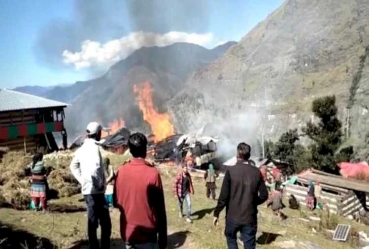 उत्तरकाशी: मोरी में भीषण अग्निकांड,चार मकान जलकर खाक