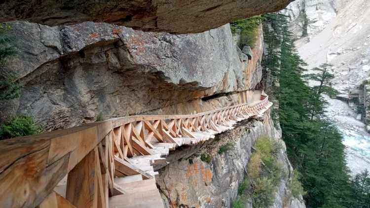 इस सीजन के लिए 30 नवंबर को पर्यटकों के लिए बंद हो जाएगी गरतांग गली