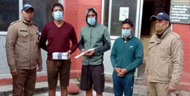 हरिद्वार: हुड़दंग कर रहे हरियाणा के तीन युवकों को पुलिस ने गिरफ्तार किया, पास से चाकू, तमंचा बरामद