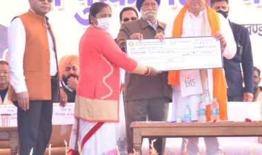 काशीपुर:उदयराज हिन्दू इण्टर कॉलेज प्रांगण में सीएम ने किया कई सौ करोड़ की योजनाओं का शिलान्यास लोकार्पण