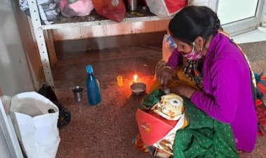 यहां मोमबत्ती की लौ पर गर्म हो रहे दूध पर पल रहा है उत्तराखंड और देश का भविष्य..!