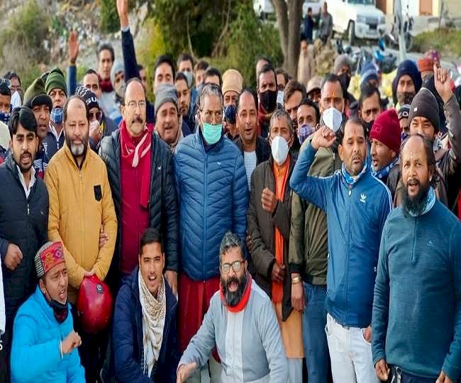 उत्तराखंड: विधानसभा उपाध्यक्ष रघुनाथ चौहान ने दिया इस्तीफा, निर्दलीय उतर सकते हैं मैदान में