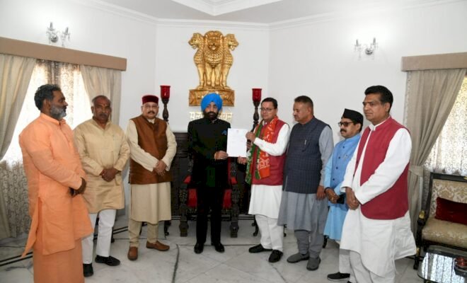 उत्तराखंड: फिर से पुष्कर धामी को या फिर किसी और को मिलेगी कमान?