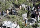 उत्तरकाशी: बोलेरो खाई में गिरी, पांच पर्यटकों समेत छ: लोगों की दु:खद मौत