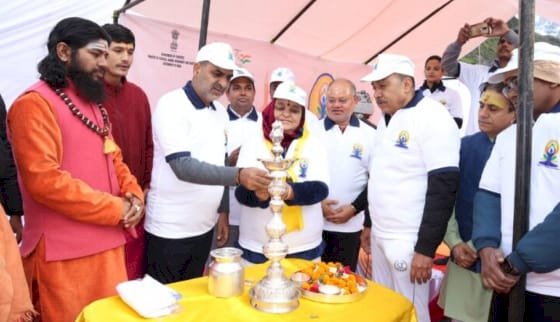 श्री बदरीनाथ- केदारनाथ मंदिर समिति एवं पतंजलि योगपीठ, जिला प्रशासन  द्वारा योग महोत्सव का आयोजन