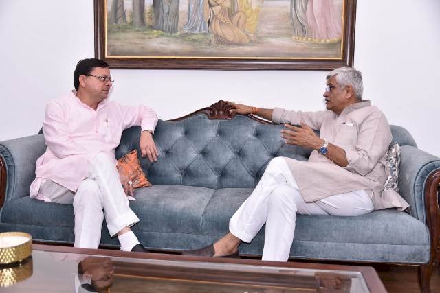 CM धामी ने जल विद्युत परियोजनाओं हेतु अंतर्राज्यीय समझौते पर केंद्रीय जलशक्ति मंत्री से की चर्चा