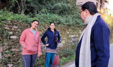 जनपद प्रवास कार्यक्रम सफल साबित हो रहा है सीएम धामी का