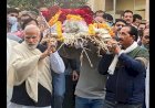 मां के निधन के बाद अपने पूर्व निर्धारित कार्यक्रमों को पीएम ने किया पूरा