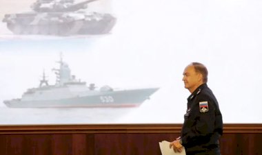 रूस के दूत अनातोली एंटोनोव ने कहा "हिम युग" में अमेरिका के साथ संबंध