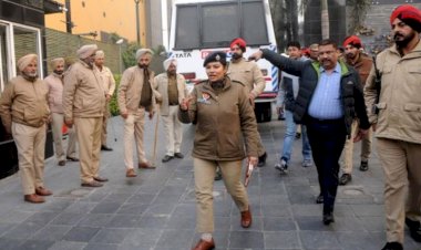 बम की अफवाह के बाद पुलिस ने हयात रीजेंसी होटल खाली कराया