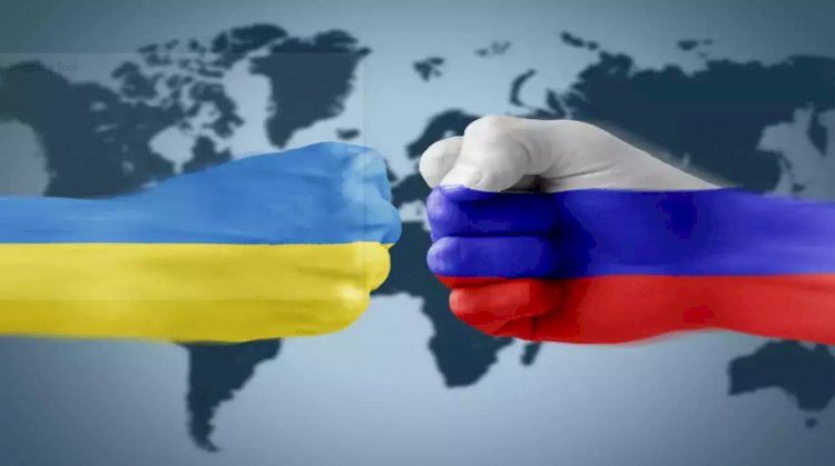 रूस-यूक्रेन युद्ध: हवाई हमले की चेतावनी के बीच मध्य कीव में विस्फोट