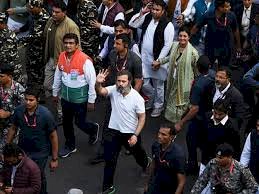 सीआरपीएफ ने कहा राहुल गांधी ने स्वयं की अपनी सुरक्षा में लापरवाही