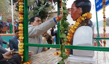 अमर शहीद नागेन्द्र सकलानी एवं भोलू भरदारी स्मृति विकास मेले का शुभारंभ