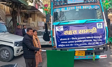 देहरादून से जोशीमठ भेजी गई राहत सामग्री