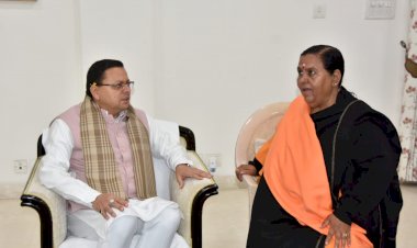 जोशीमठ मुद्दे पर सीएम धामी से मिली वरिष्ठ भाजपा नेता उमा भारती