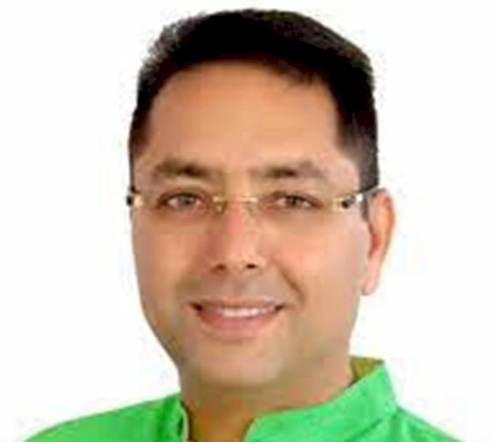 अमन अरोड़ा ने मुद्रण एवं स्टेशनरी मंत्री का पदभार ग्रहण किया
