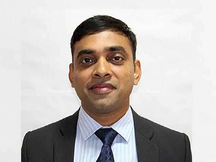 IAS अजॉय शर्मा को हेल्थ सचिव पद से हटाया गया, बड़े अस्पतालों में मशीन को खरीदने में हेरा फेरी के आरोप